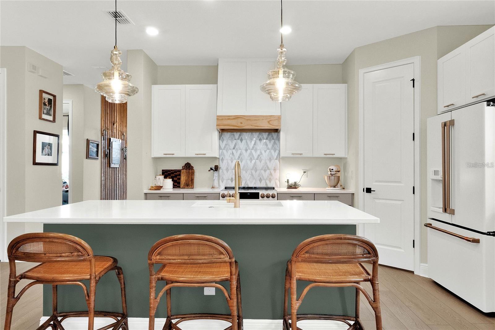 WESLYN PARK PH 2 - Residential