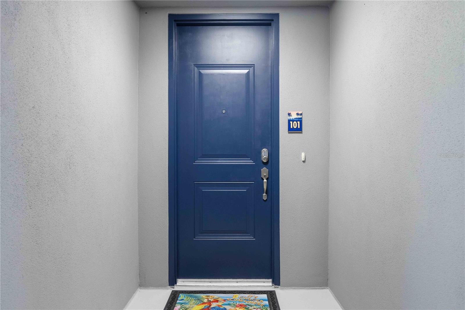 383 ARUBA CIRCLE 101