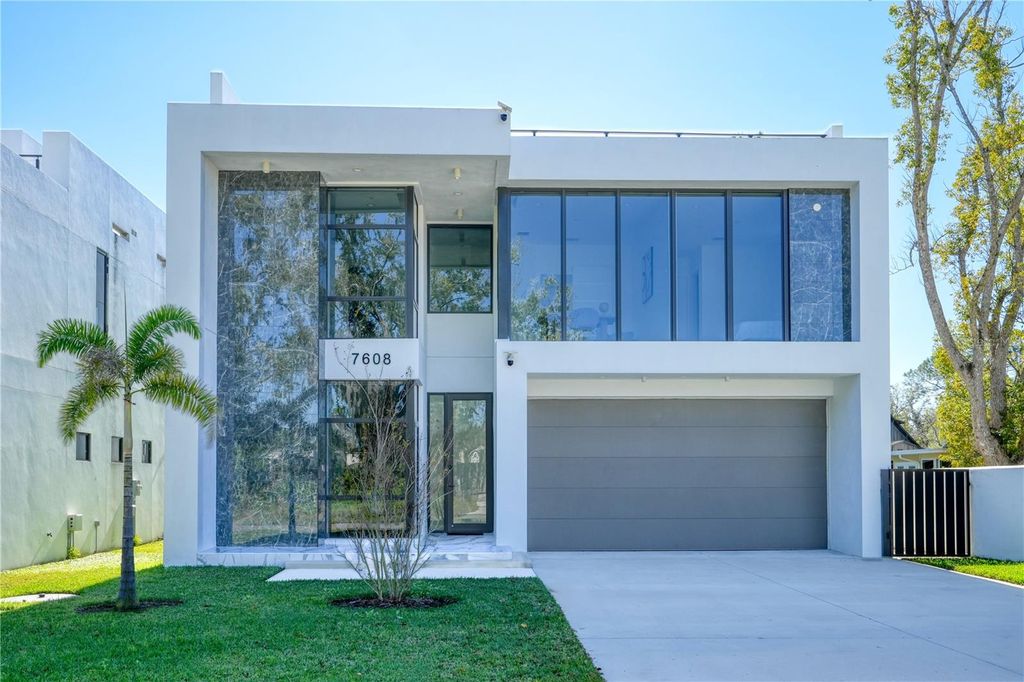 Photo of 7608 Antilla St, Tampa, FL 33625 (MLS # TB8471091)