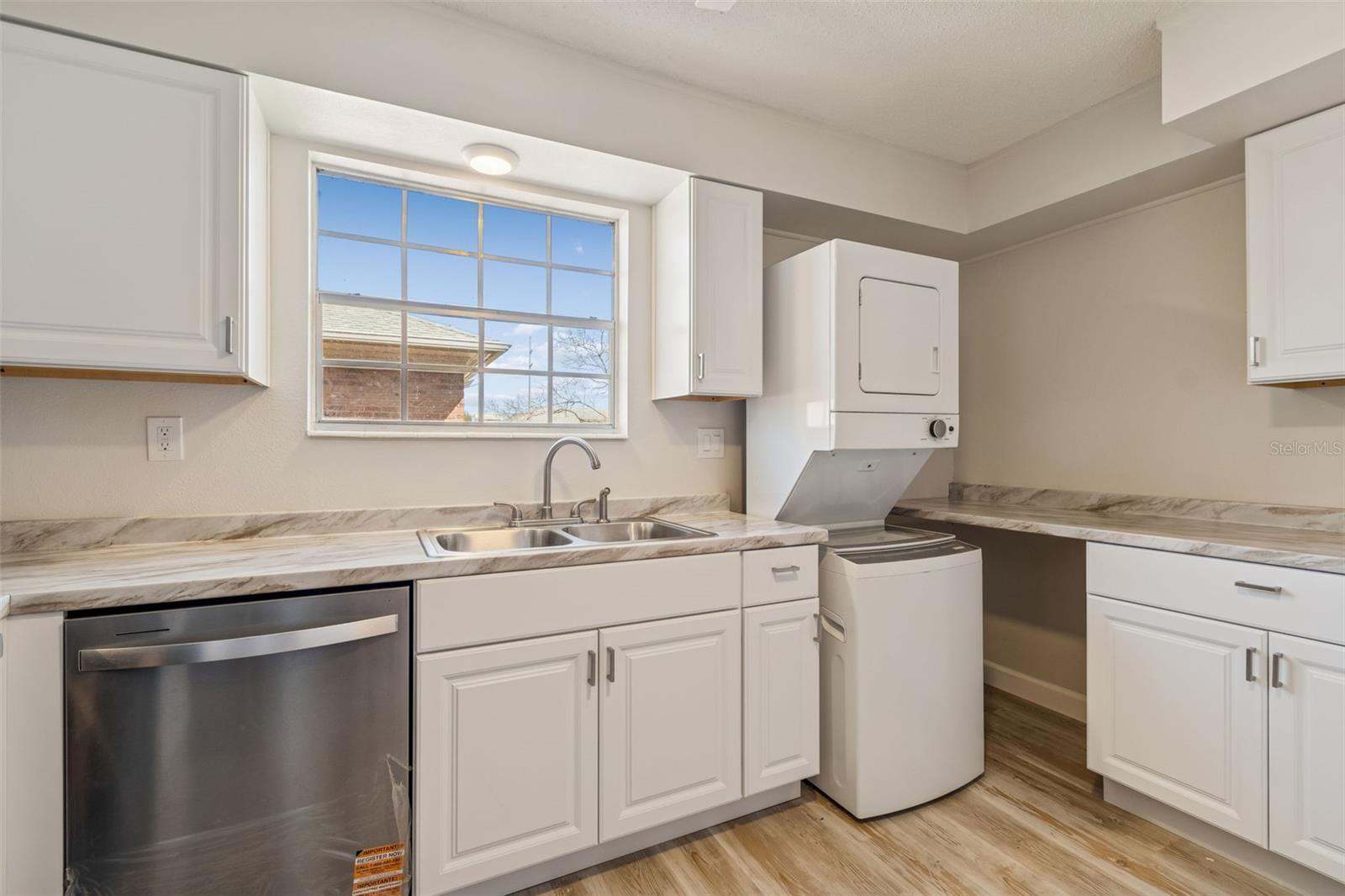 PATRIOT SQUARE - Residential