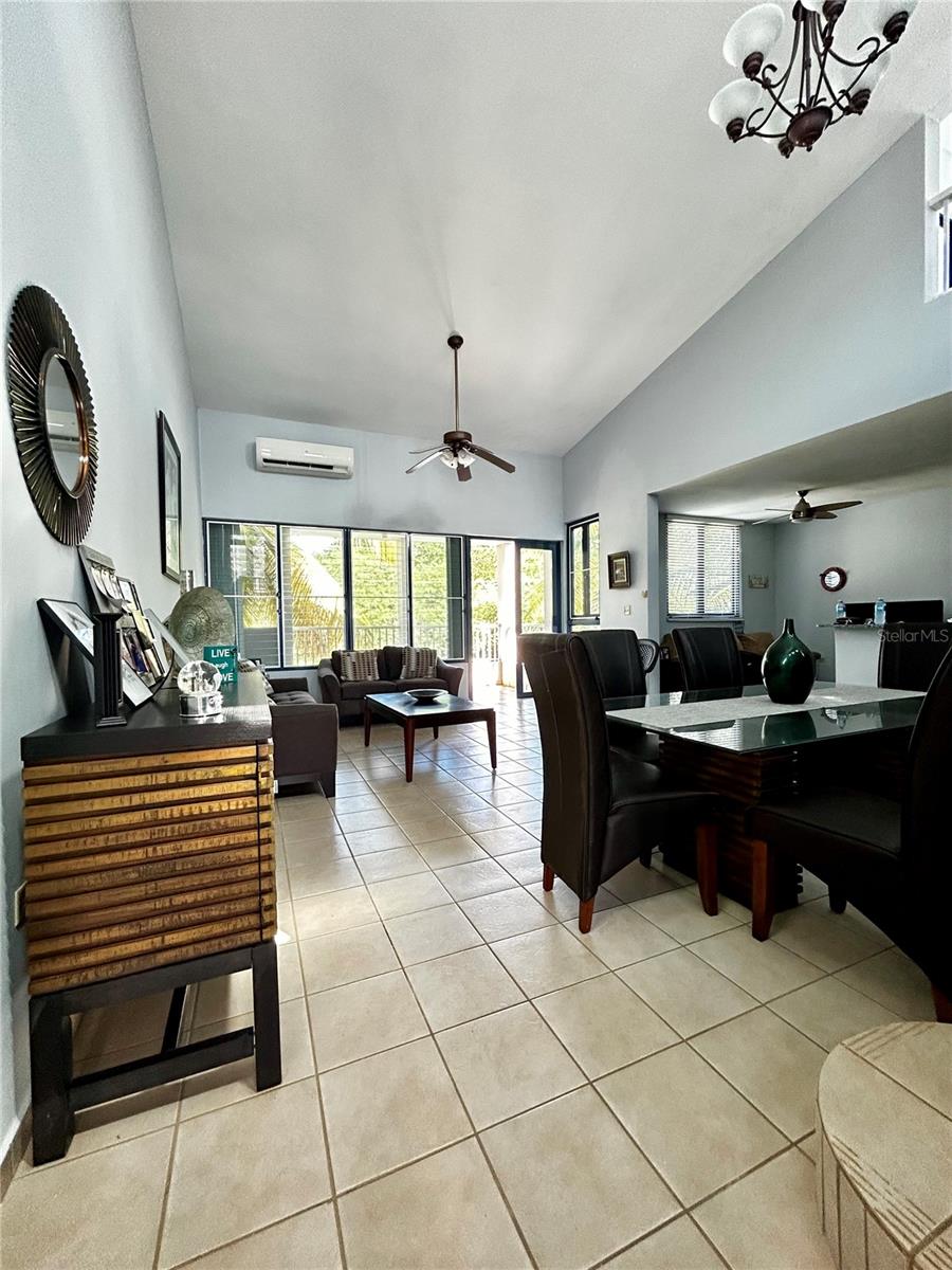 COND. PALMA DORADA VILLAGE - Residential