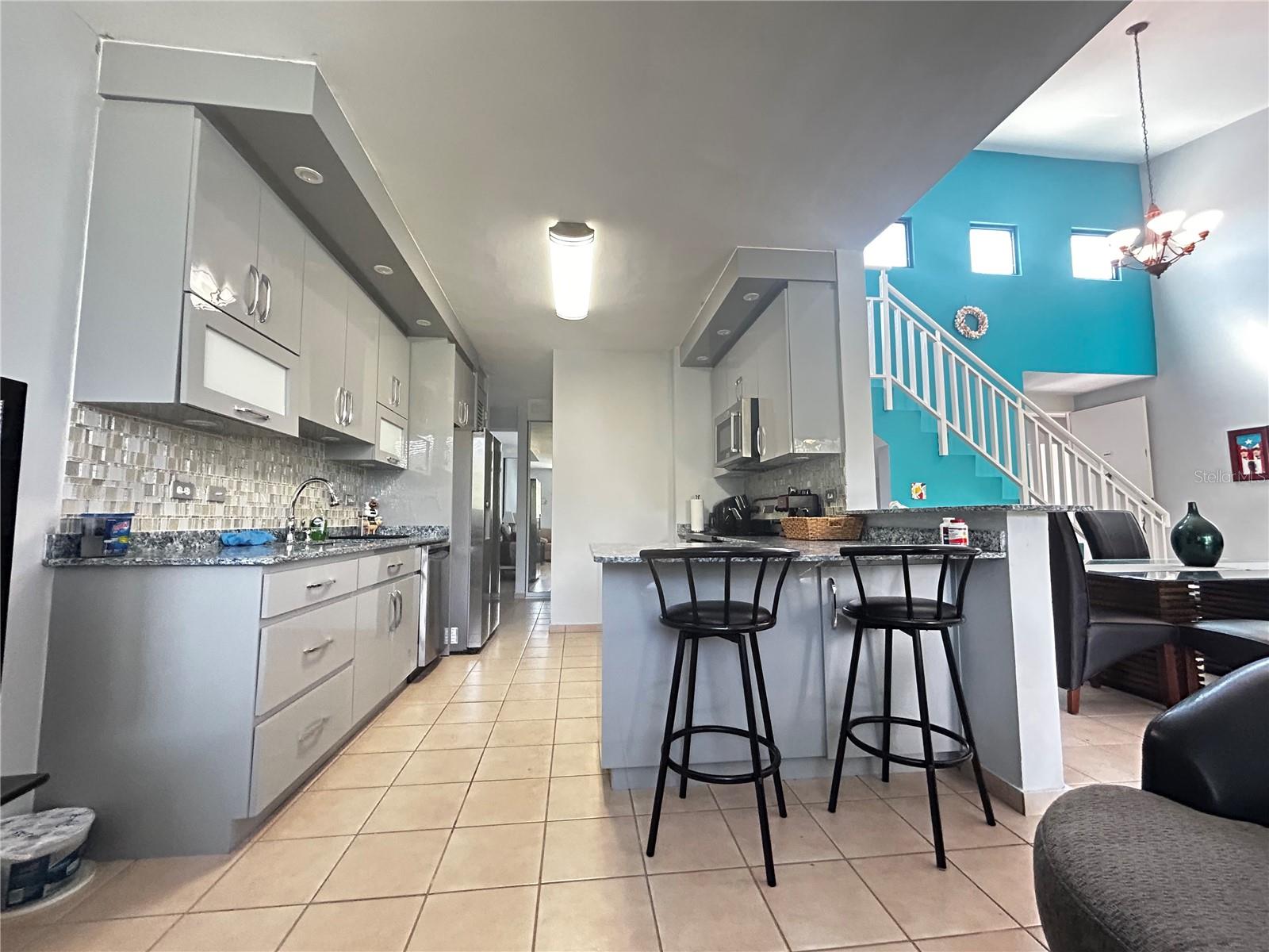 COND. PALMA DORADA VILLAGE - Residential