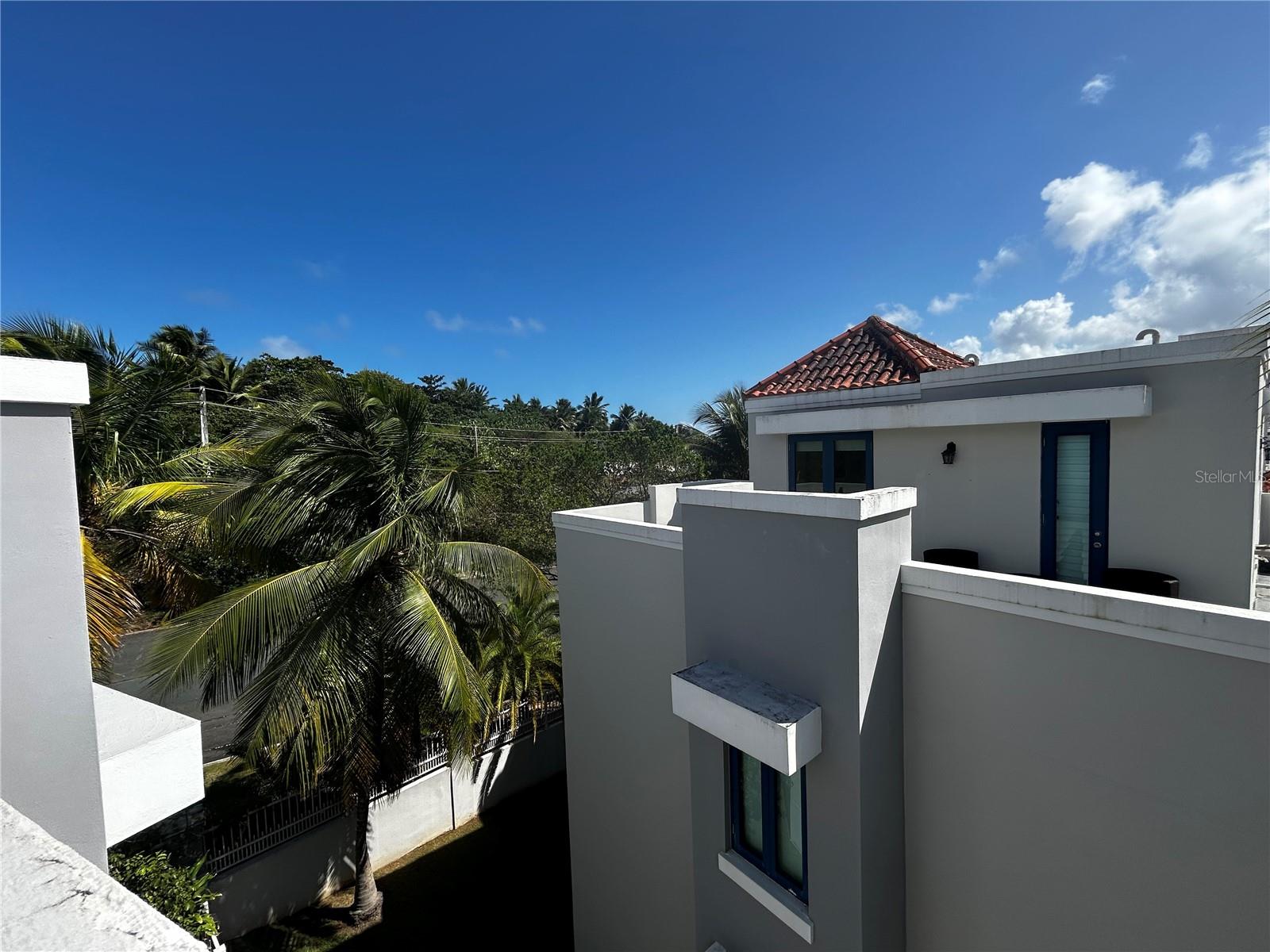 COND. PALMA DORADA VILLAGE - Residential