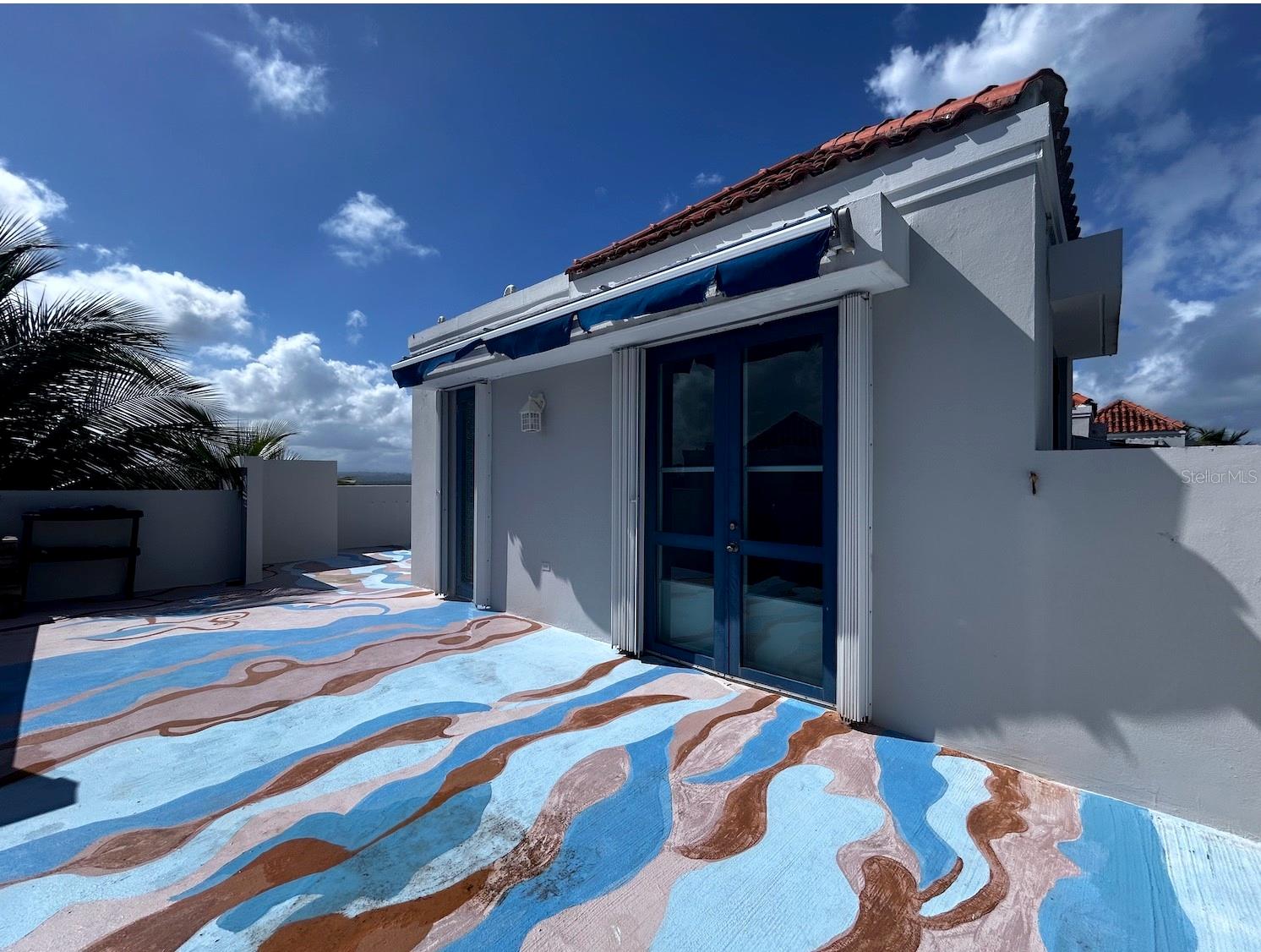 COND. PALMA DORADA VILLAGE - Residential