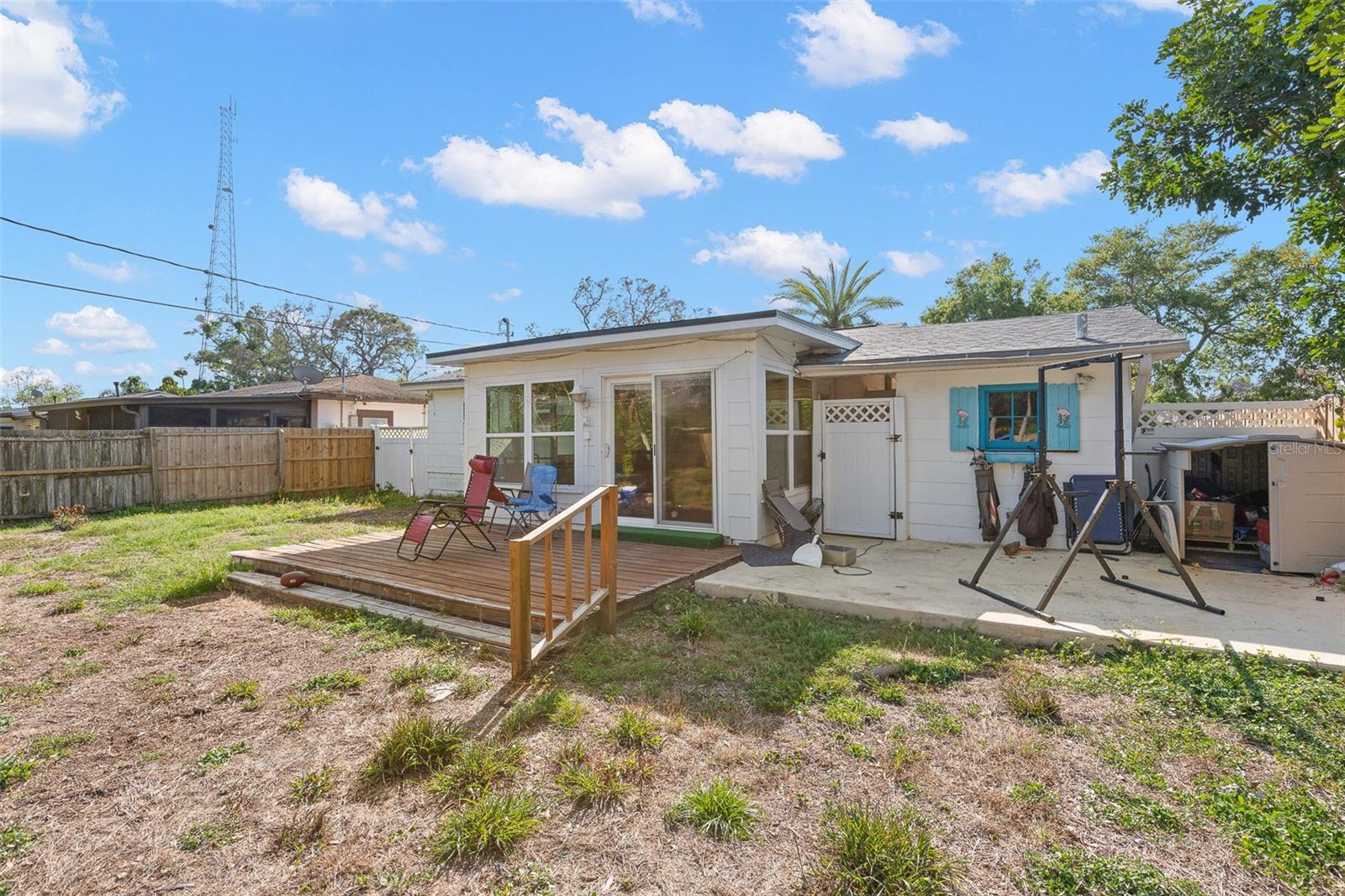 CLEVELAND GROVE - Residential