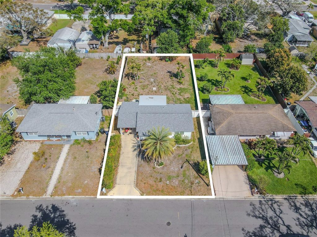 Photo of 1349 Young Avenue, Clearwater, FL 33756 (MLS # TB8490421)