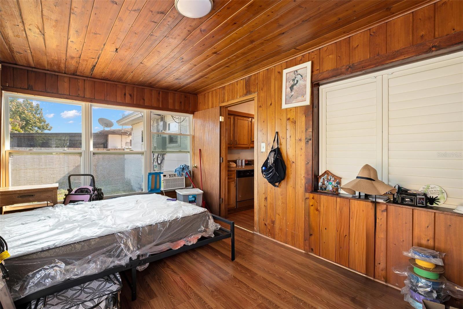 CLEVELAND GROVE - Residential