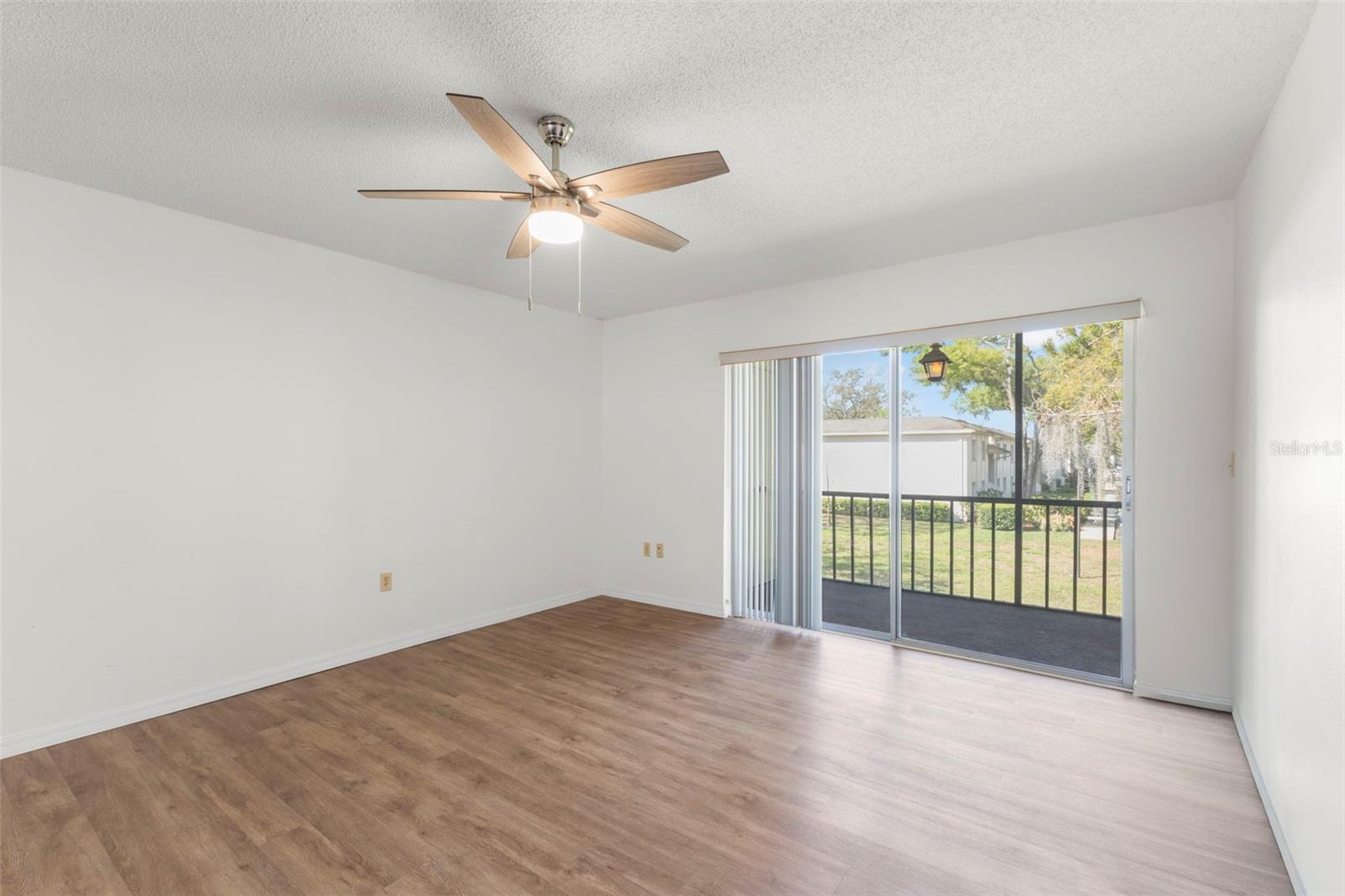 EAST LAKE WOODLANDS CYPRESS ESTATES - Residential