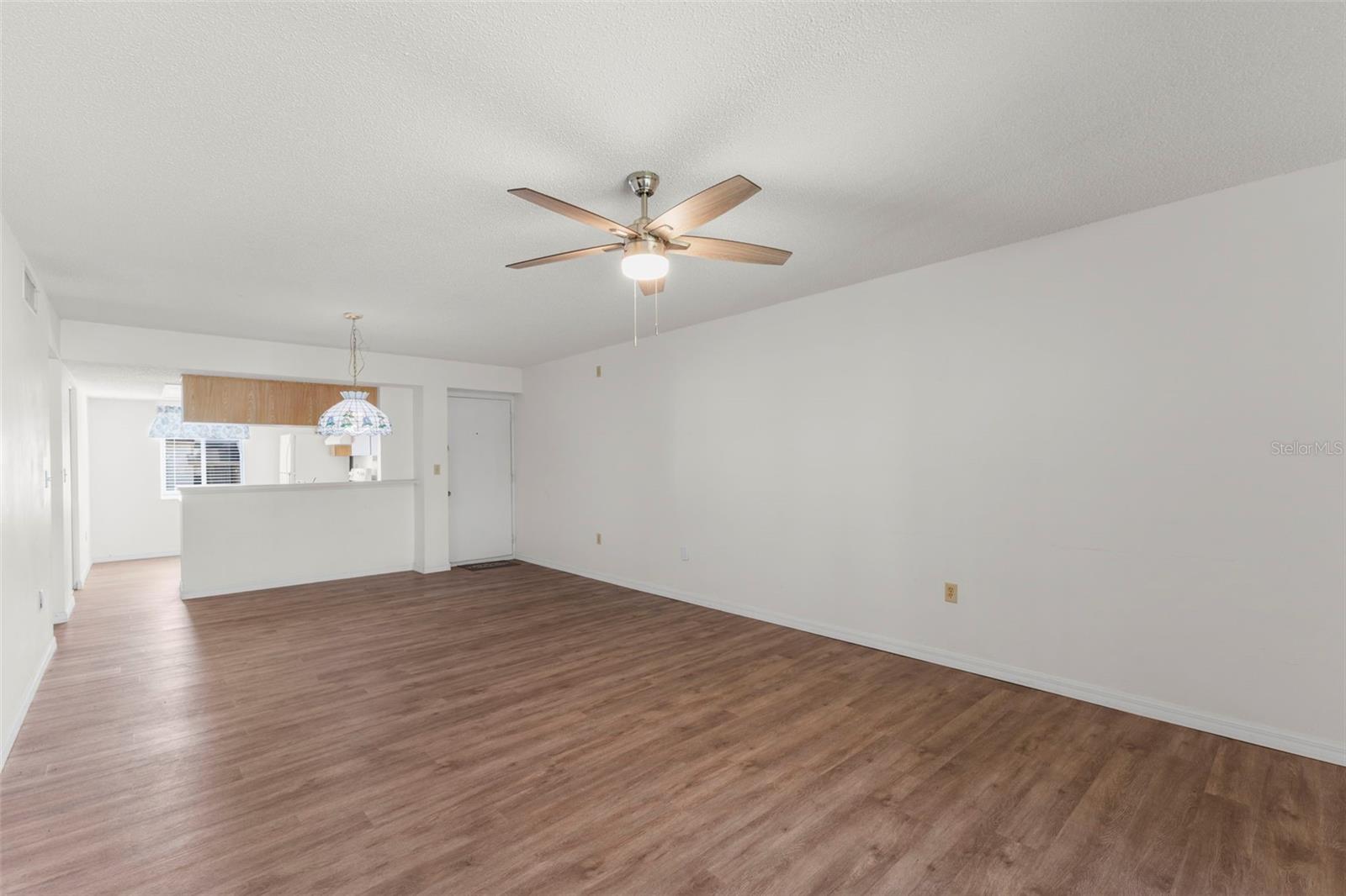 EAST LAKE WOODLANDS CYPRESS ESTATES - Residential