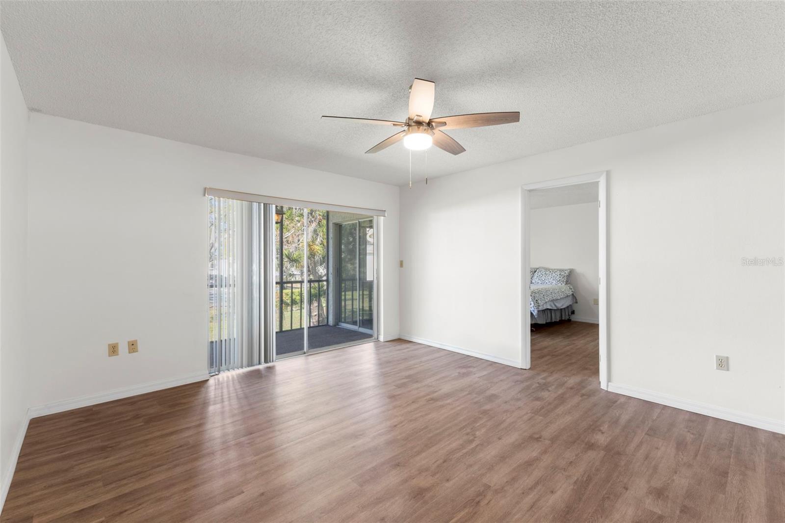 EAST LAKE WOODLANDS CYPRESS ESTATES - Residential