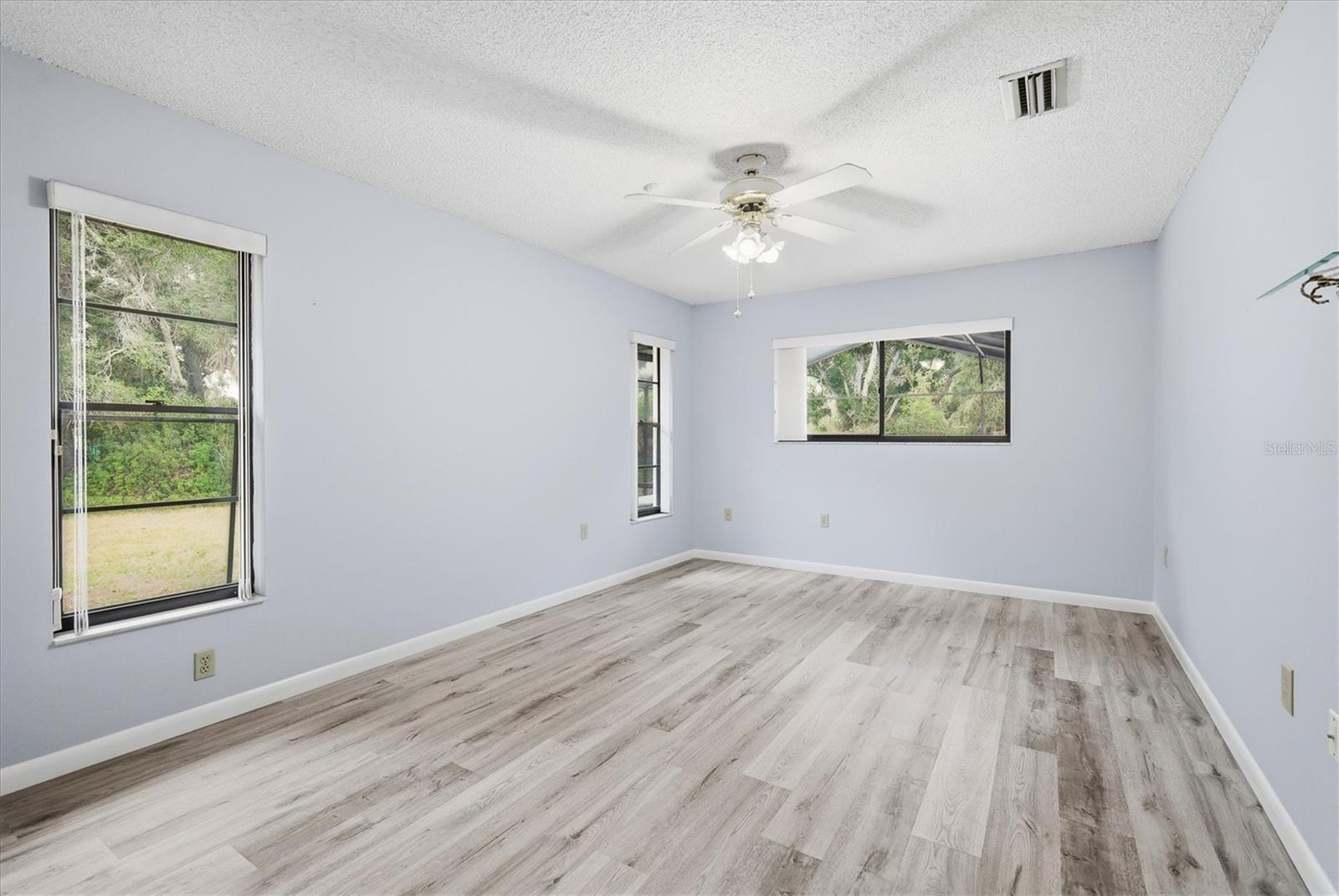 CANDLEWOOD - Residential