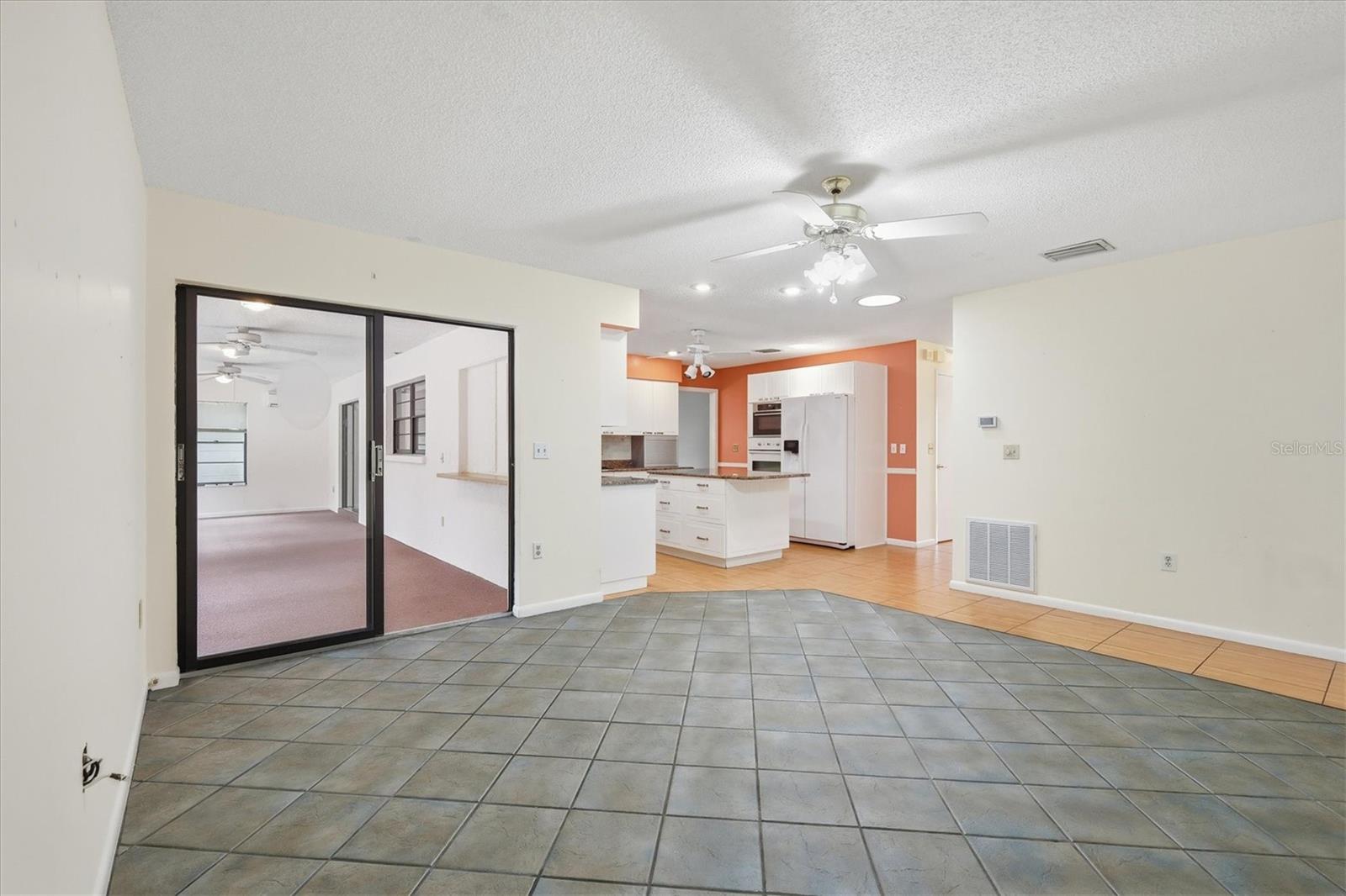 CANDLEWOOD - Residential