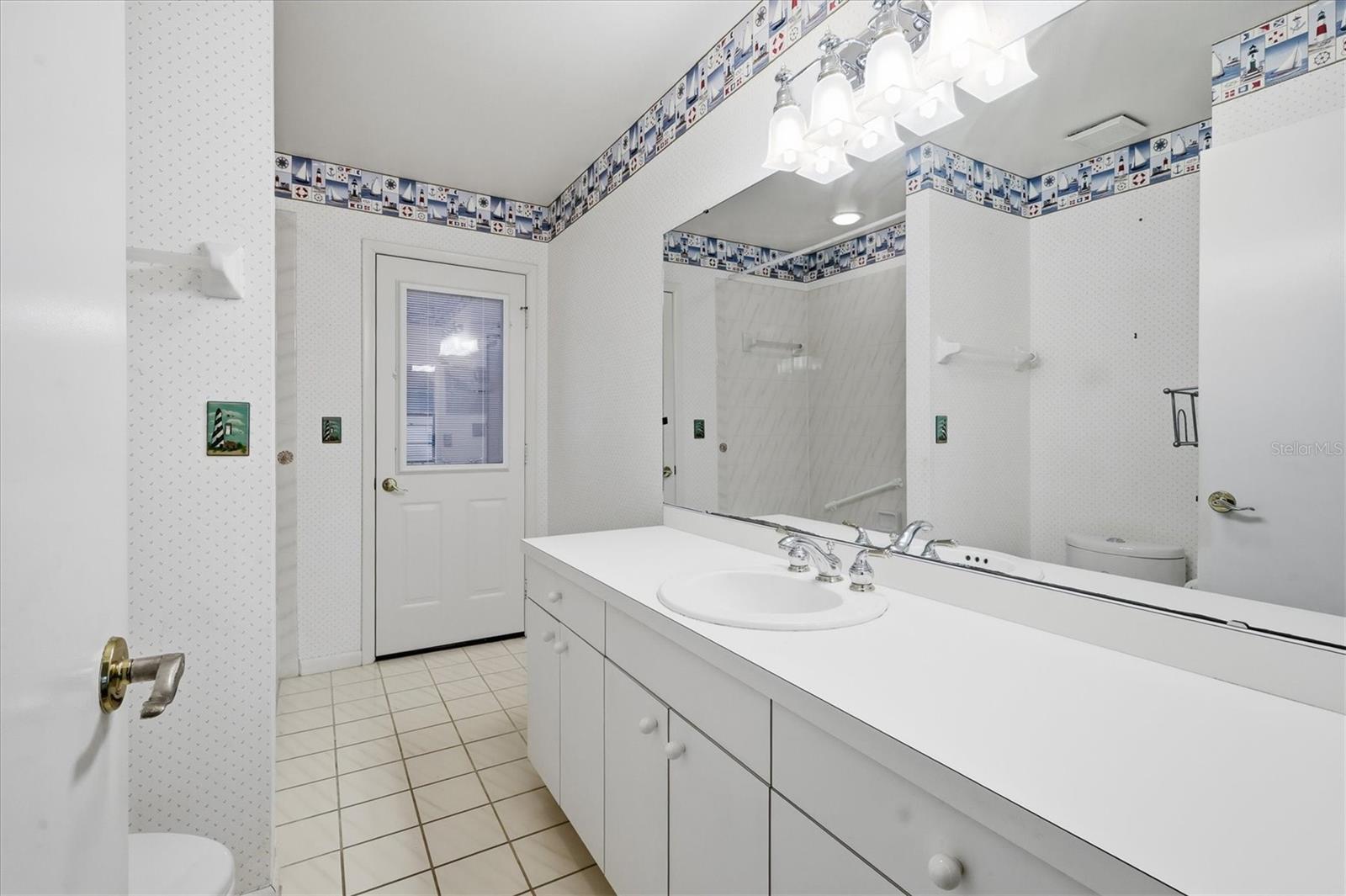 CANDLEWOOD - Residential