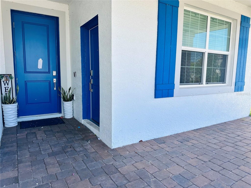 Photo of 4634 Wandsworth Way, Davenport, FL 33837 (MLS # S5155824)