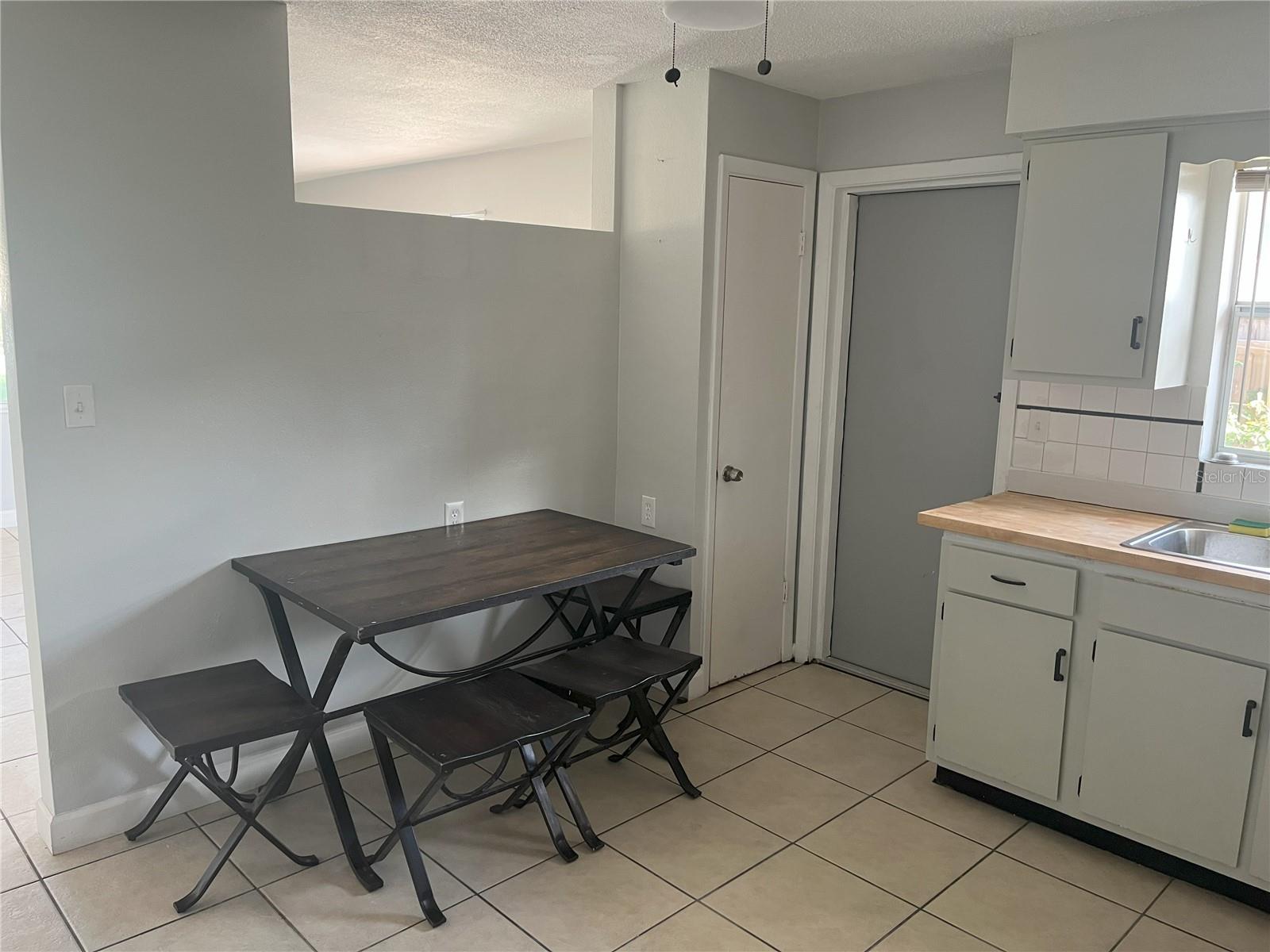 LILLIAN & JEAN SUB - Residential Income