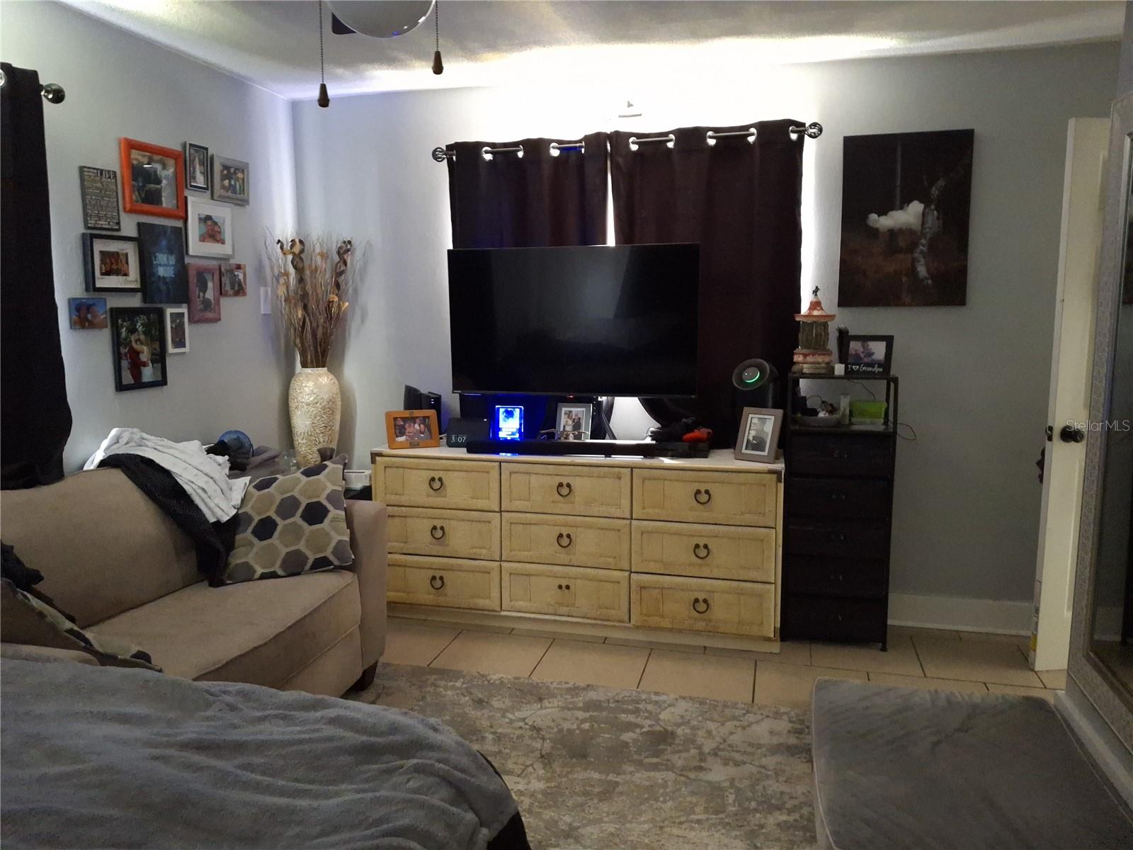 LILLIAN & JEAN SUB - Residential Income