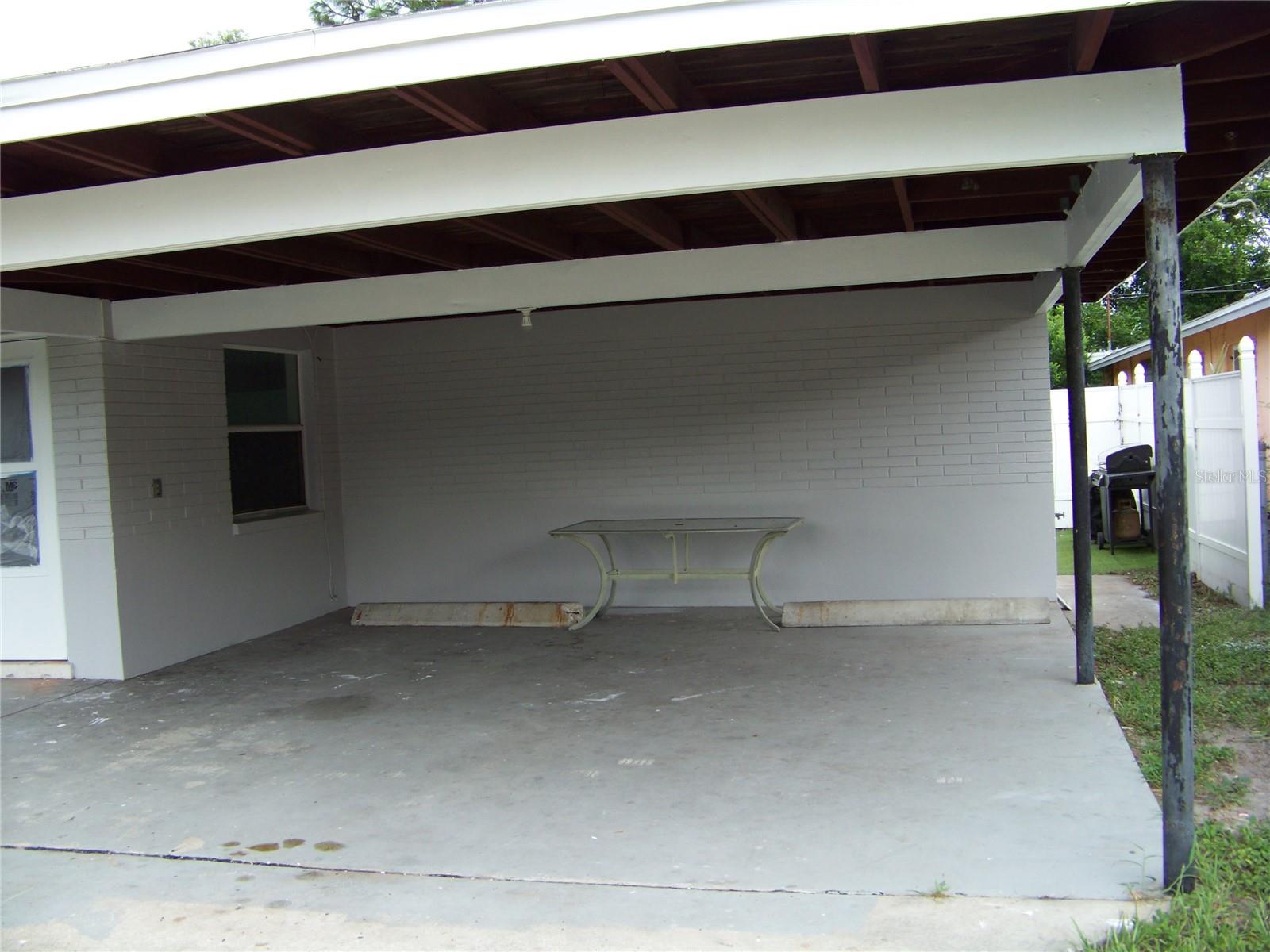 LILLIAN & JEAN SUB - Residential Income