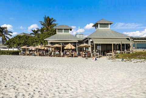 A home in HOLMES BEACH