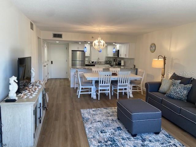 LIDO TOWERS - Residential Lease