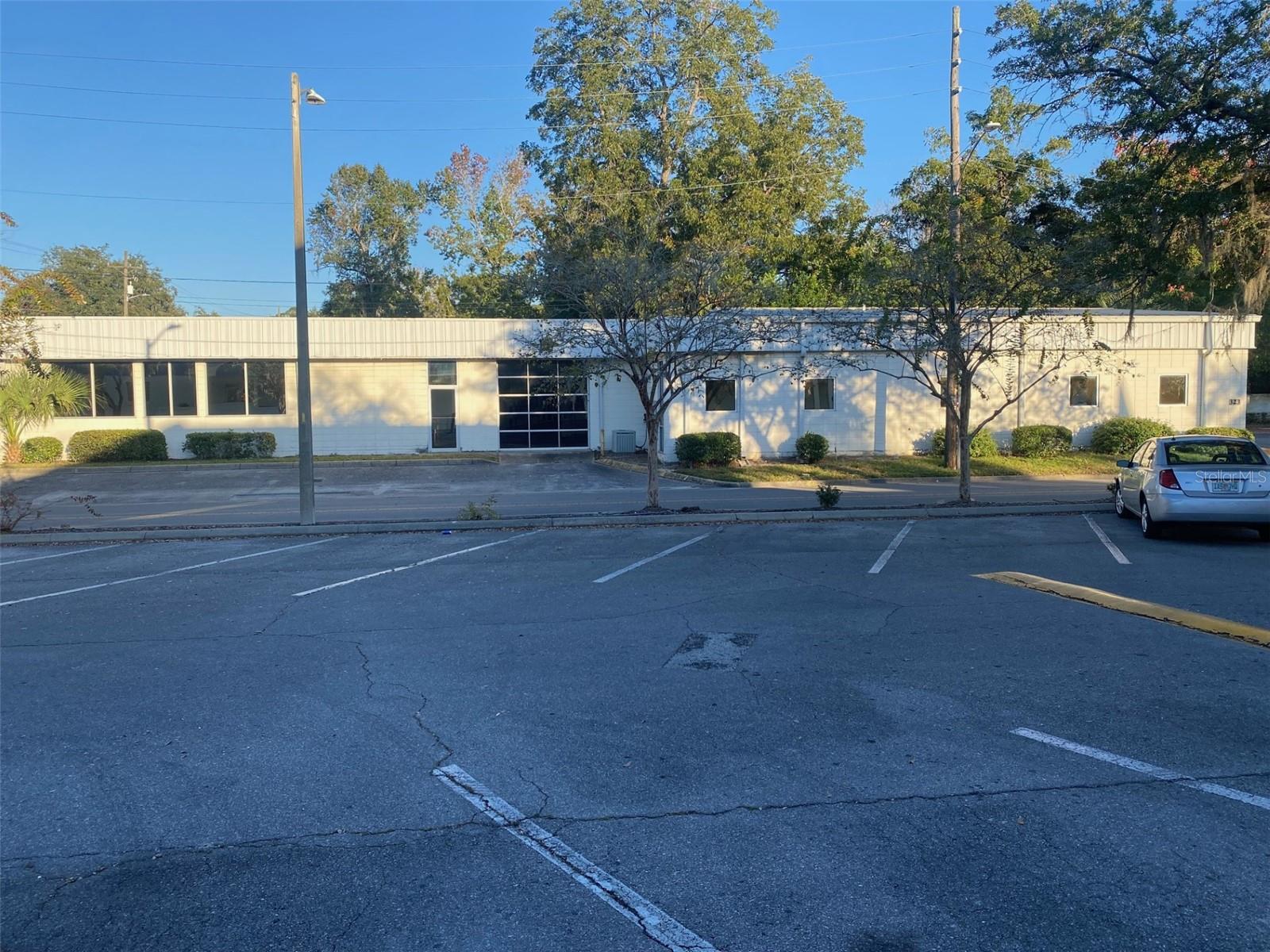 BRUSH ADD TO GVILLE - Commercial Sale