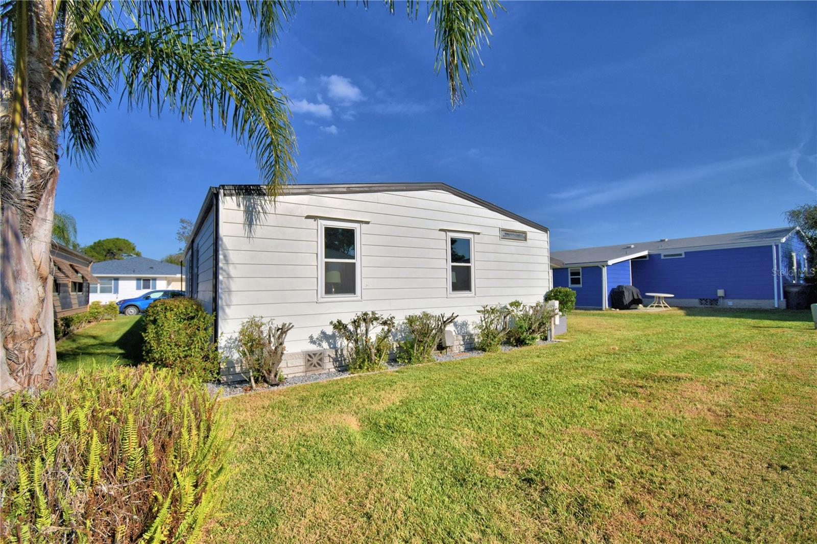 COLONNADES PH 01 - Residential