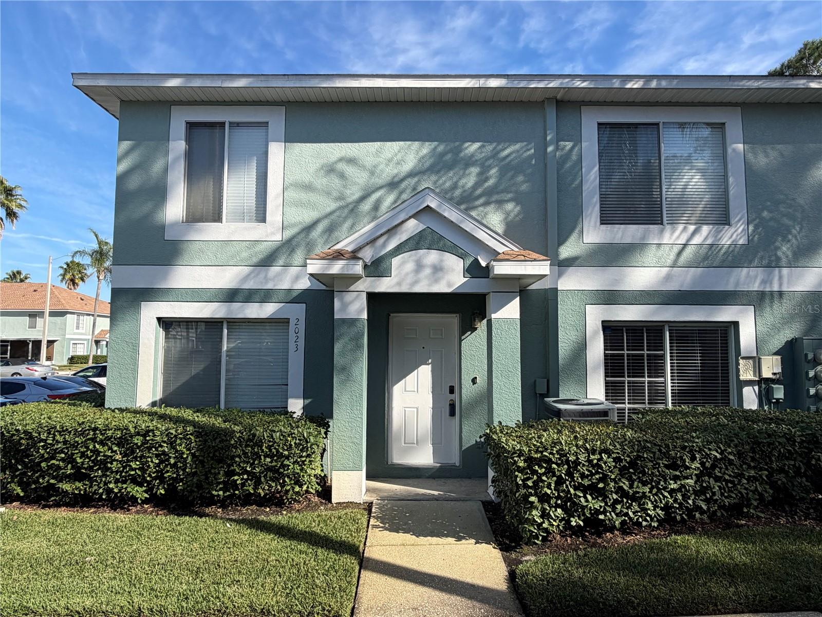 2023 FLUORSHIRE DRIVE