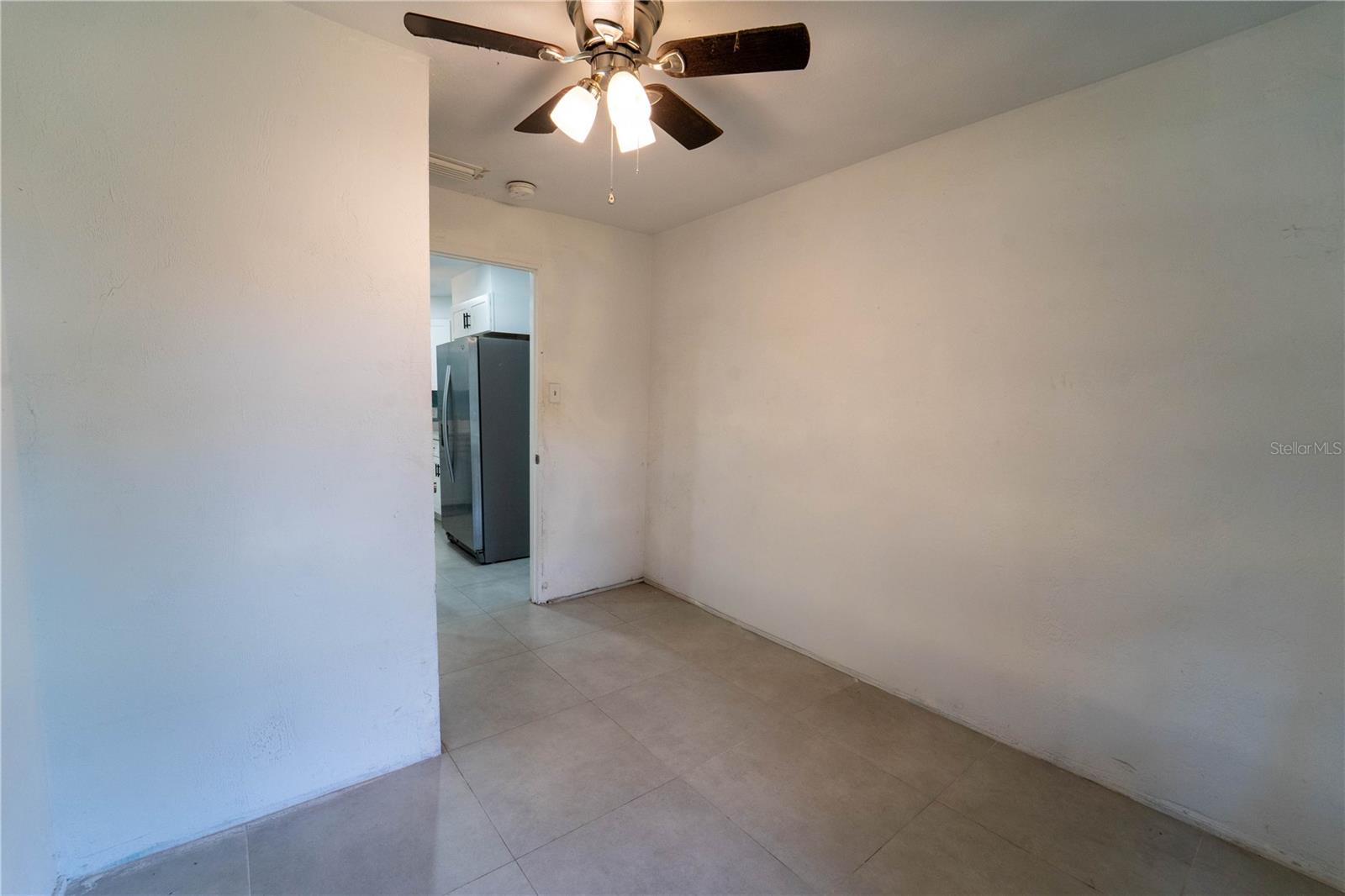 SHOEMAKER IN COLEMANS DAYTONA - Residential Lease