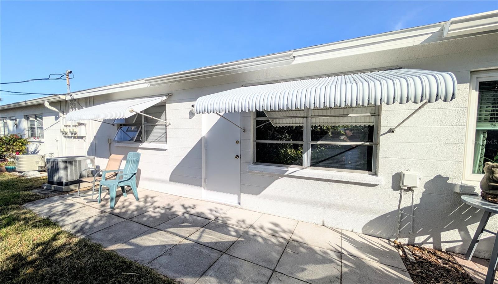 PARKWAY VILLAS - Residential