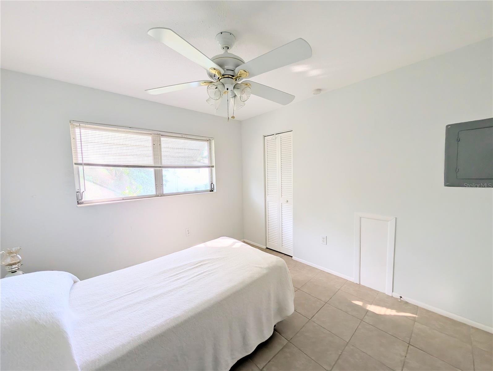 PARKWAY VILLAS - Residential