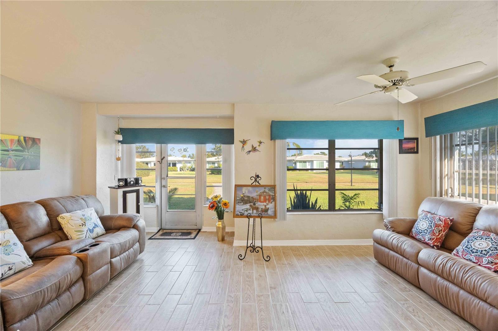 VILLAGE GREEN SEC 15 - Residential