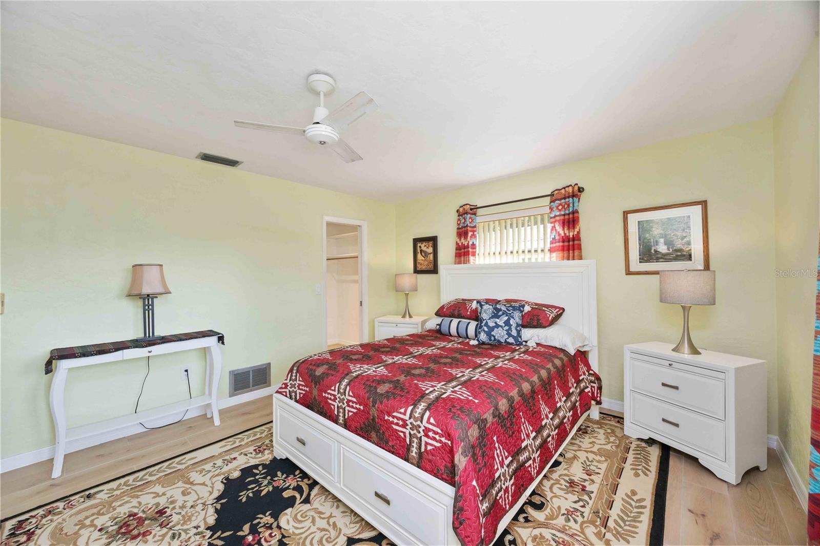 VILLAGE GREEN SEC 15 - Residential