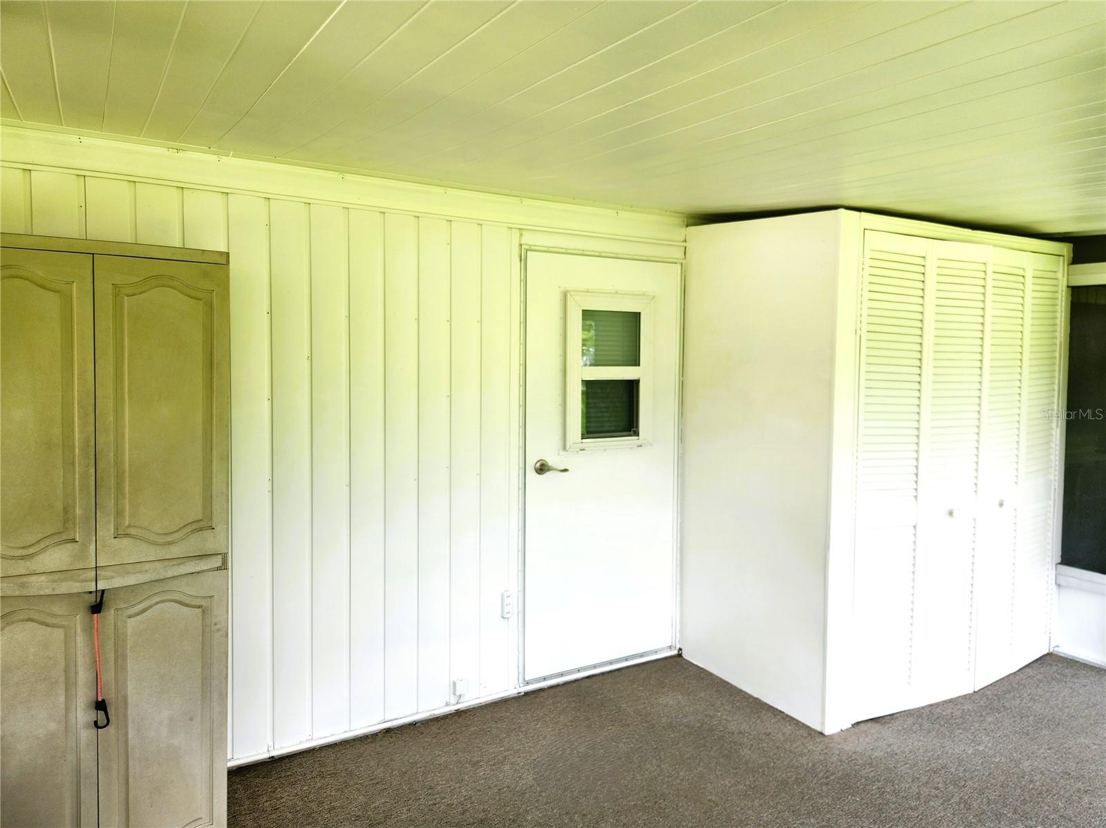 HOLIDAY PARK - Residential