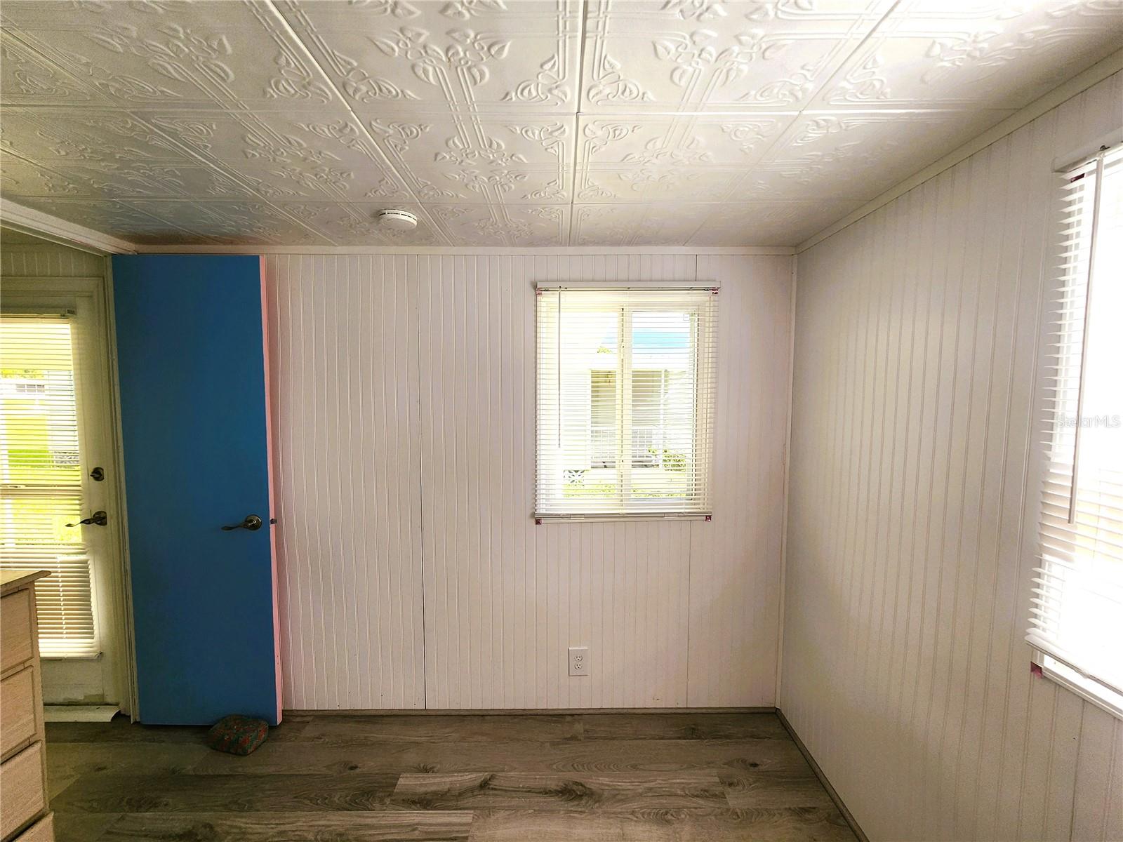 HOLIDAY PARK - Residential