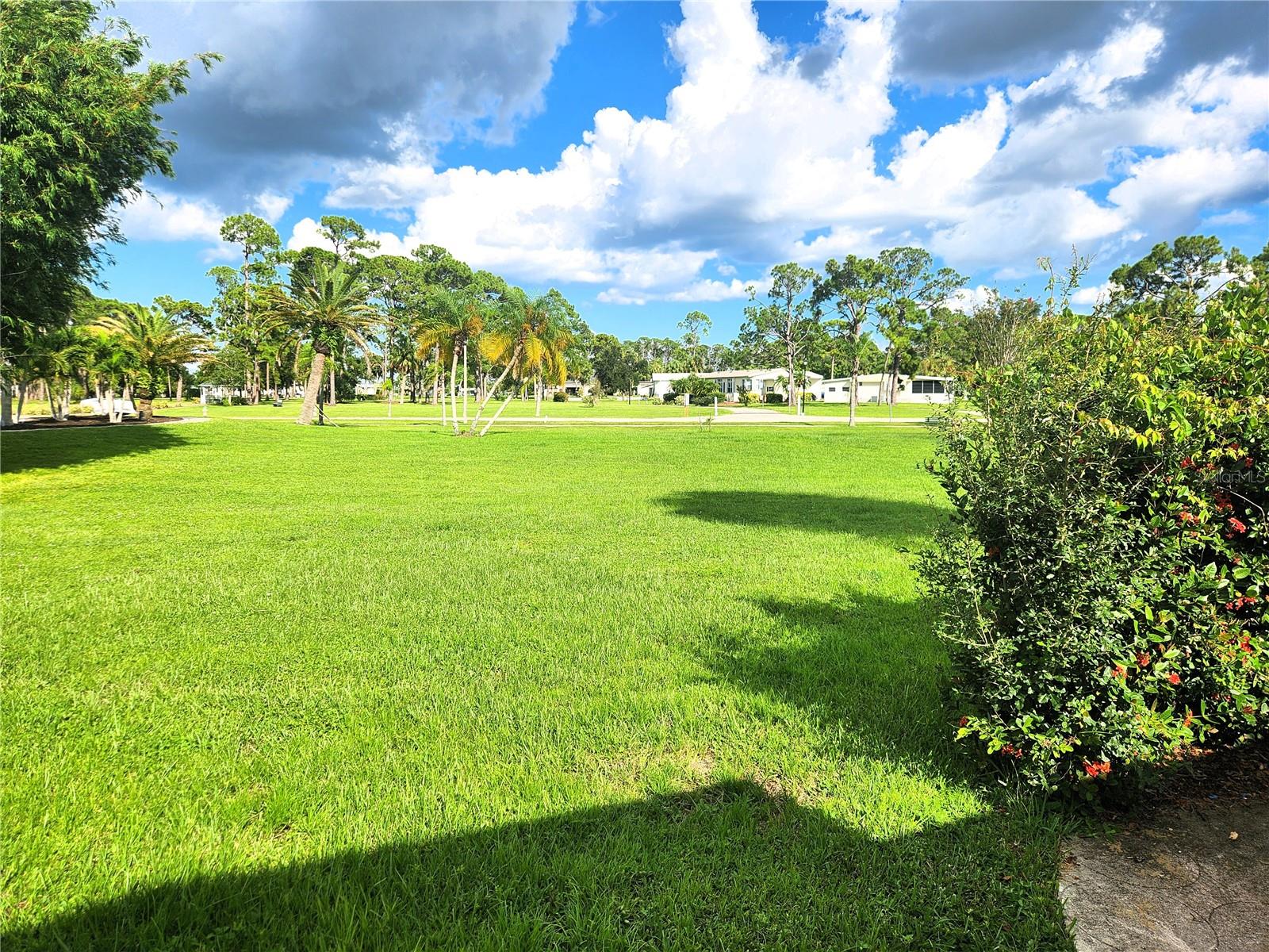 HOLIDAY PARK - Residential