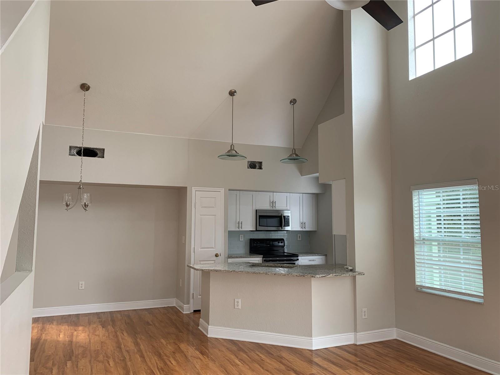 10416 WHITE LAKE COURT 10416