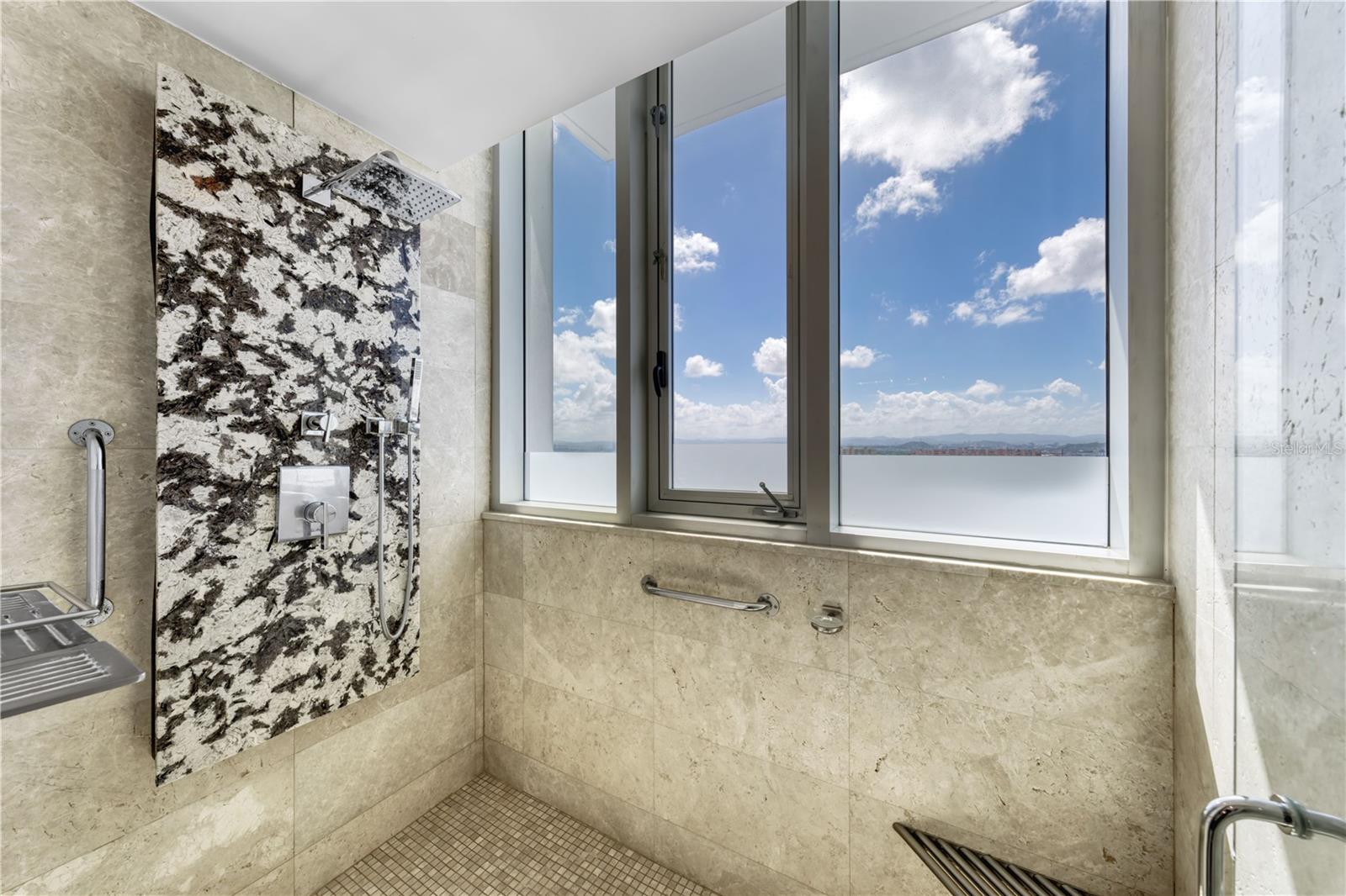 MIRAMAR - Residential