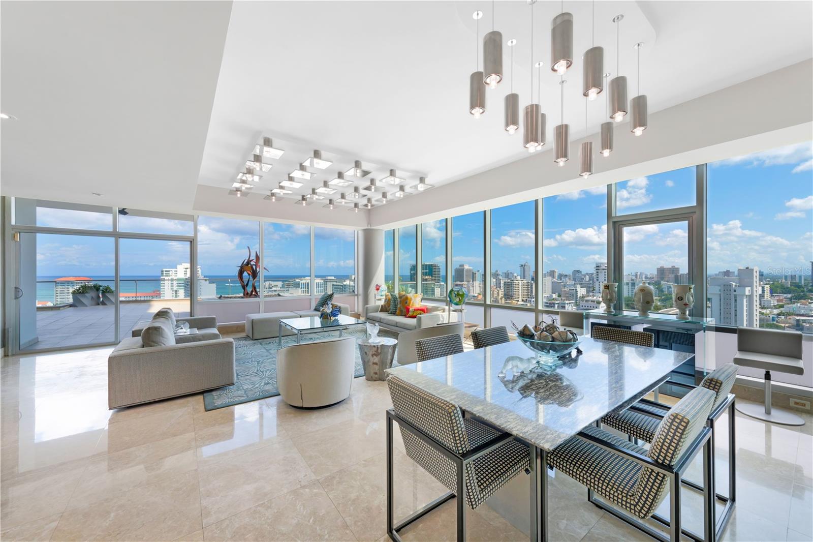 555 MONSERRATE STREET 1602