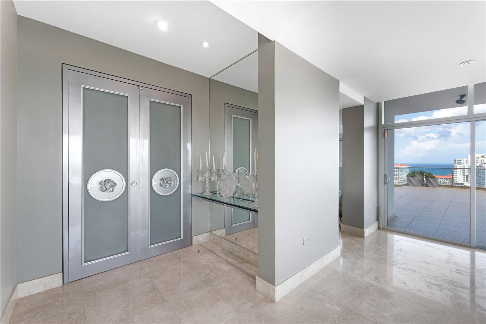 555 MONSERRATE STREET 1602