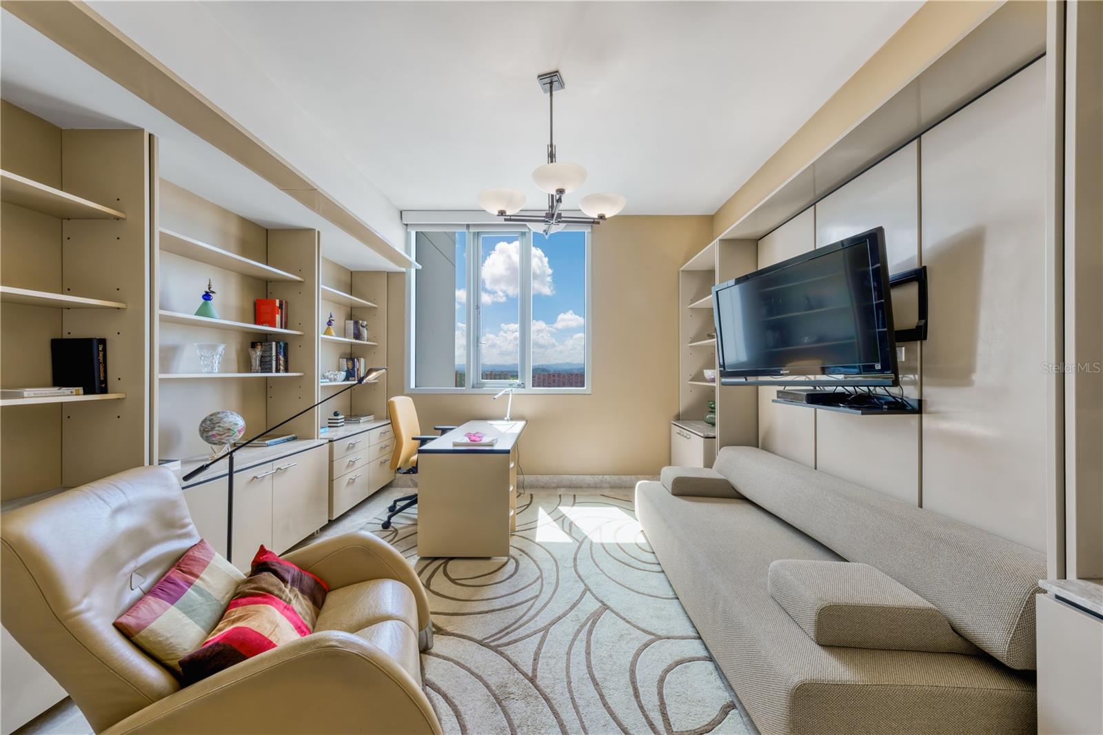 MIRAMAR - Residential