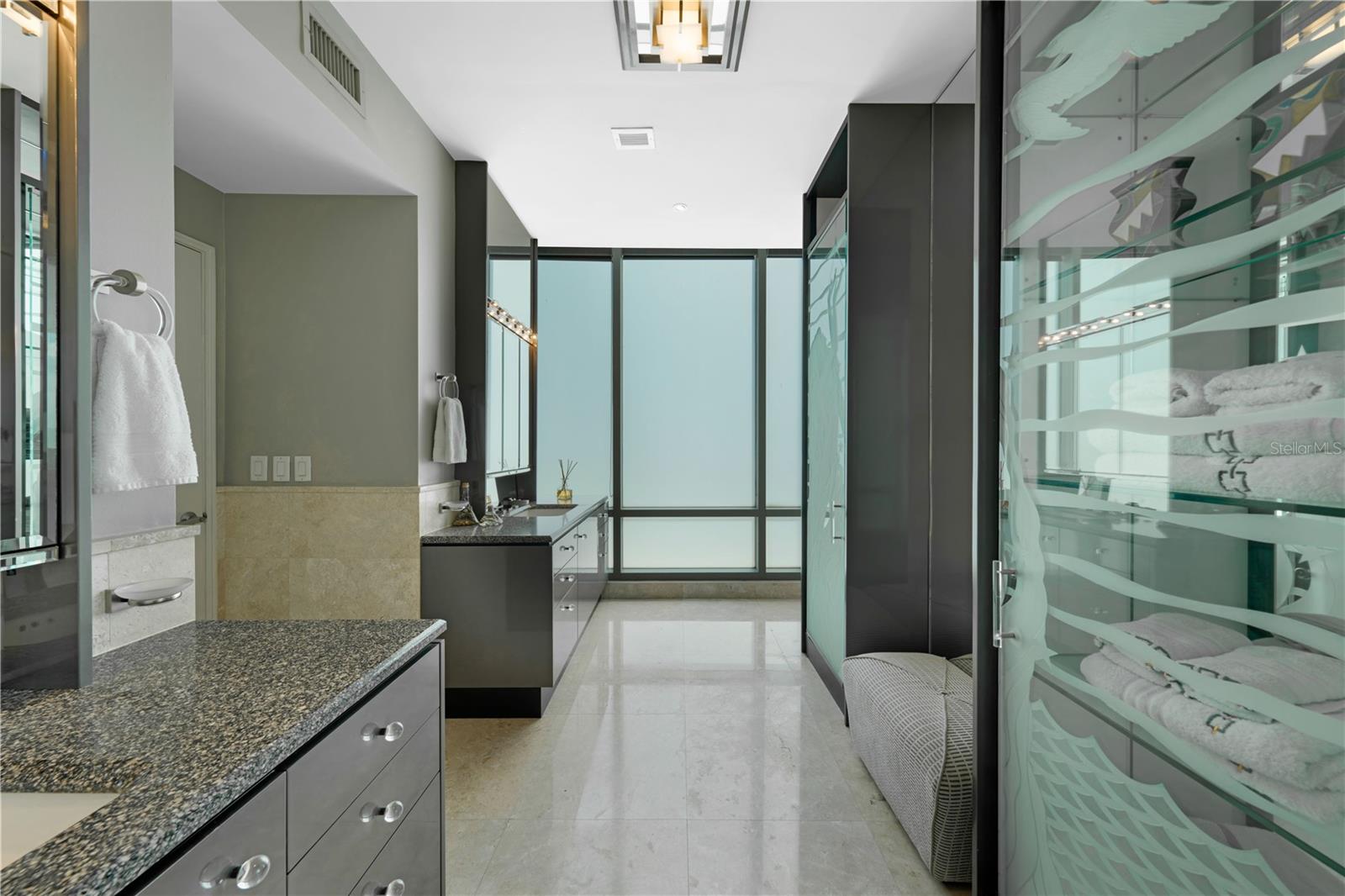 MIRAMAR - Residential