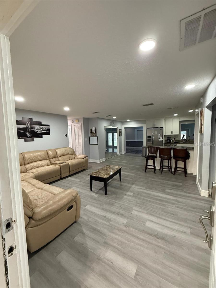 HICKORY HOLLOW UNIT 1 - Residential