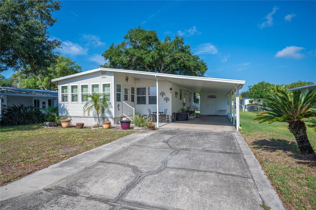 Photo of 1610 Reynolds Road #126, Lakeland, FL 33801 (MLS # L4961858)