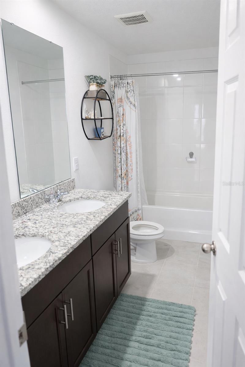 VILLAMAR PH 5 - Residential