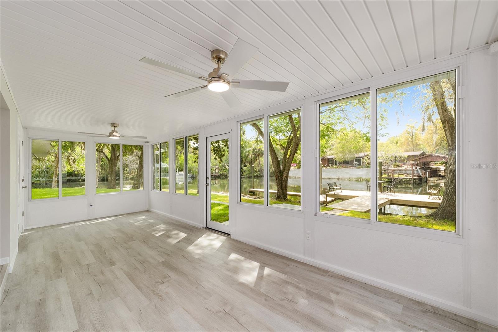 GARDEN MALL UNREC - Residential