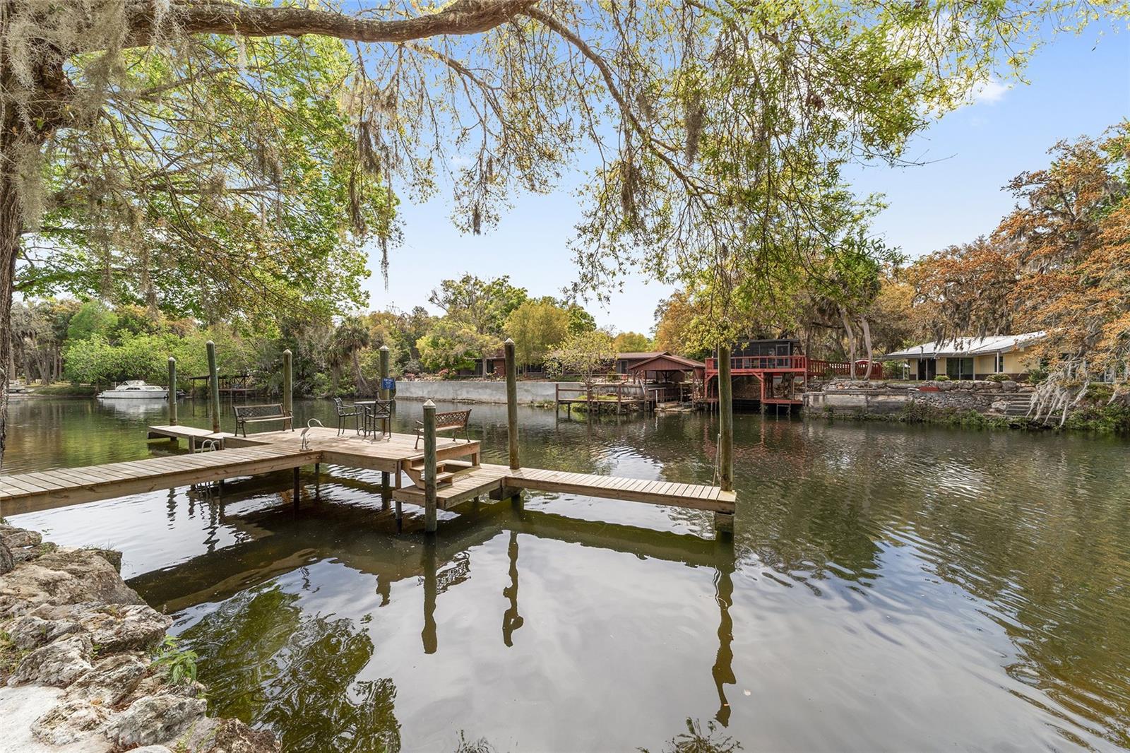 GARDEN MALL UNREC - Residential