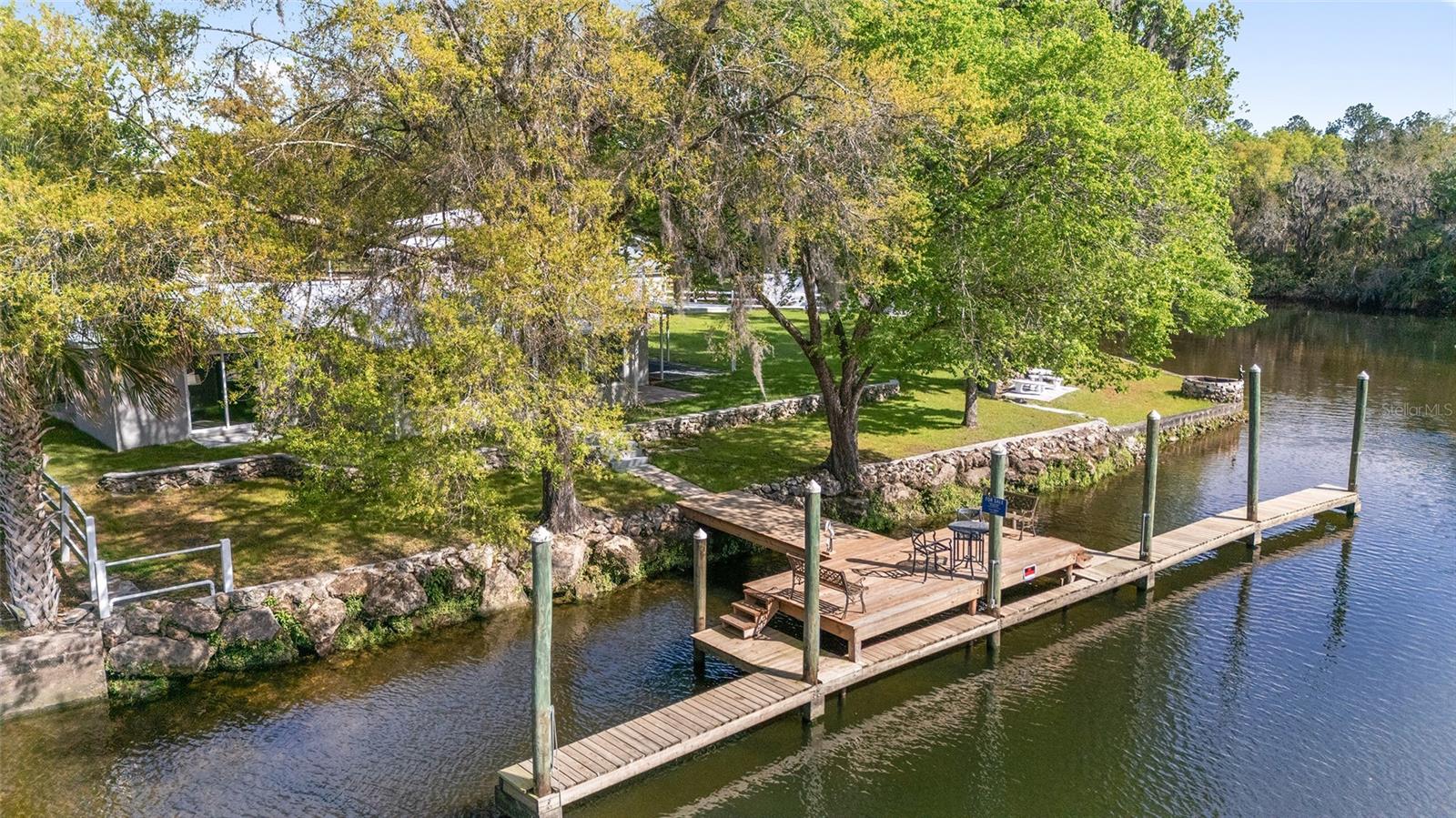 GARDEN MALL UNREC - Residential