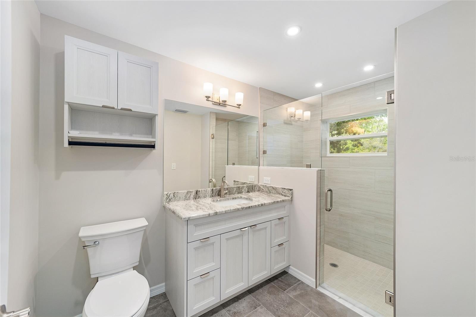 GARDEN MALL UNREC - Residential