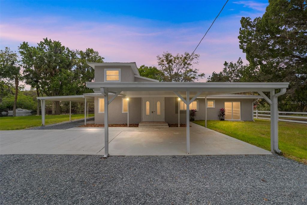 Photo of 34 Garden Mall Court, Inglis, FL 34449 (MLS # OM721161)