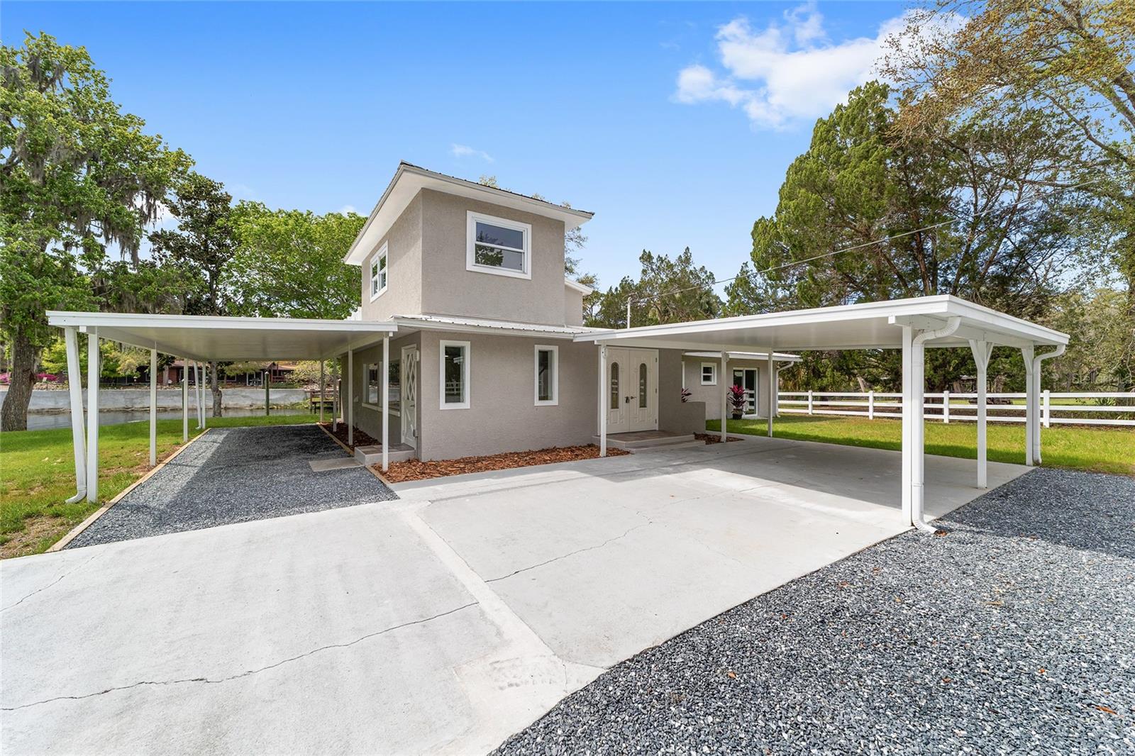 GARDEN MALL UNREC - Residential