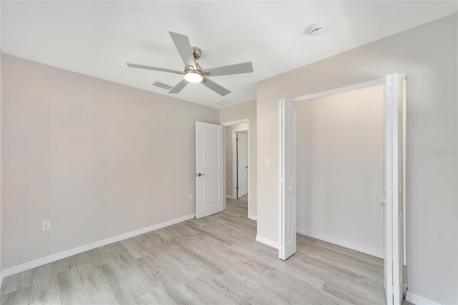 GARDEN MALL UNREC - Residential